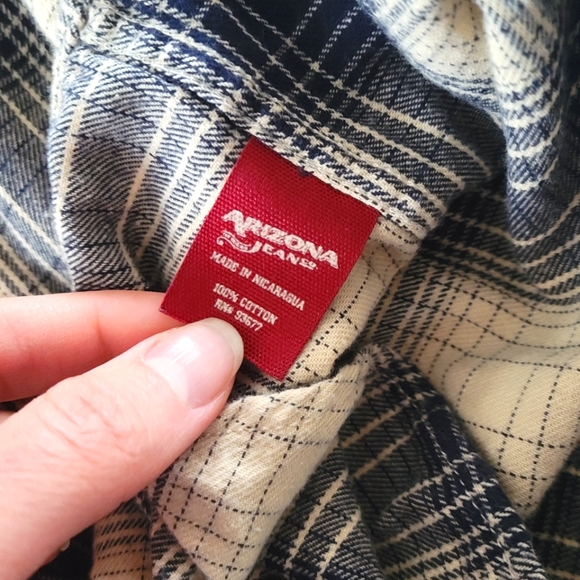 Upcylced One-of-a-kind Flannel - Picture 7 of 7